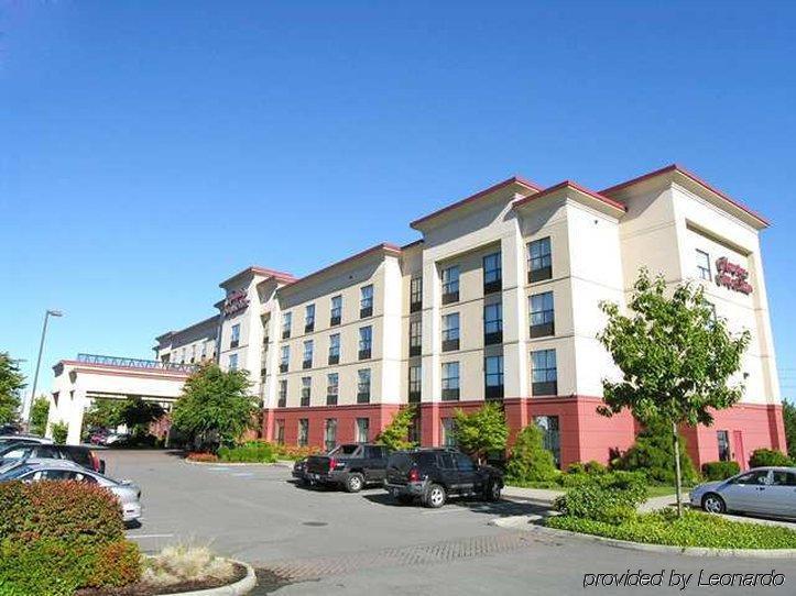 Hampton Inn & Suites By Hilton Langley-Surrey Экстерьер фото